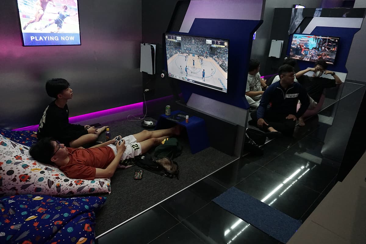 PS5 Gaming Station